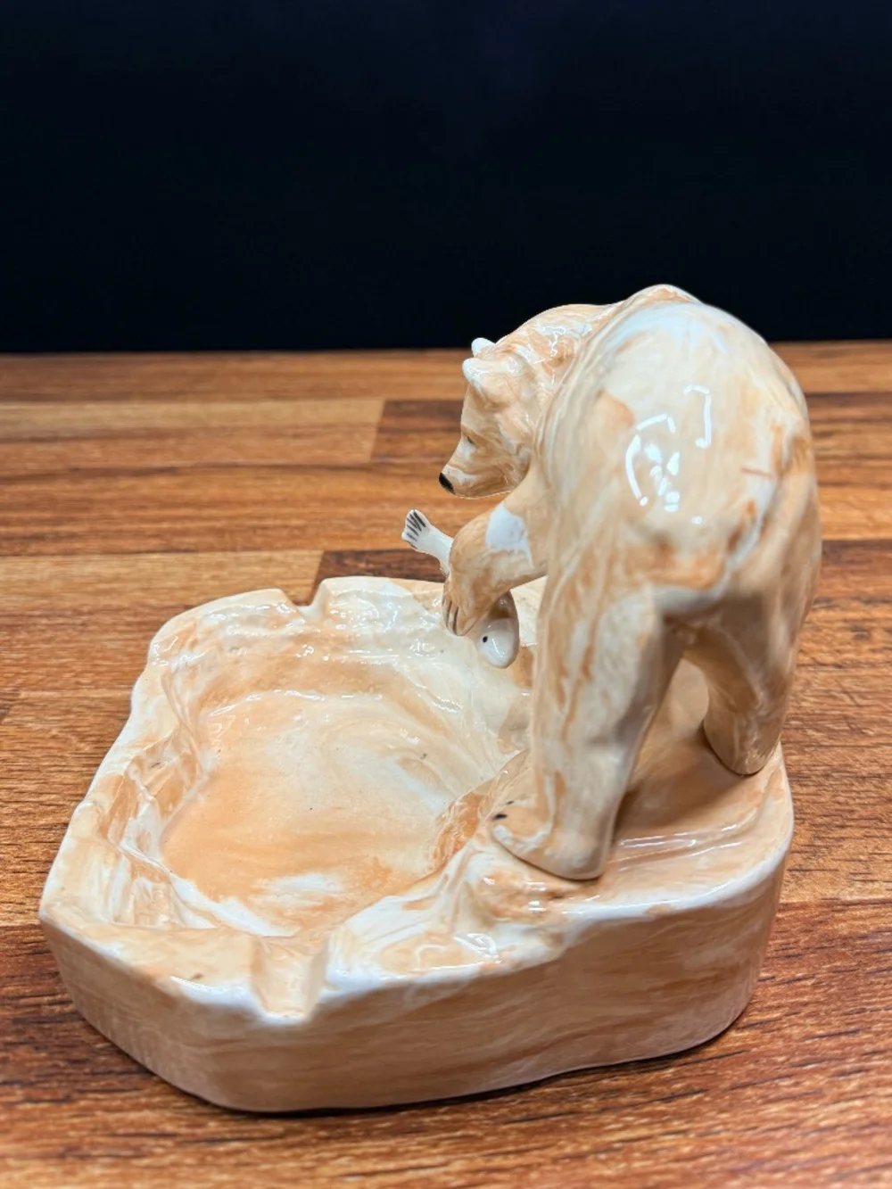 Alaska Clay Grizzly Bear with Fish Ashtray by Marie Pouch L - Ketchikan
